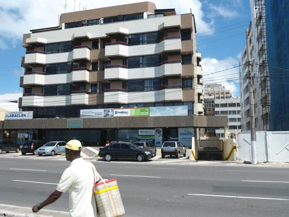 Apartamento Na Orla Da Pituba *