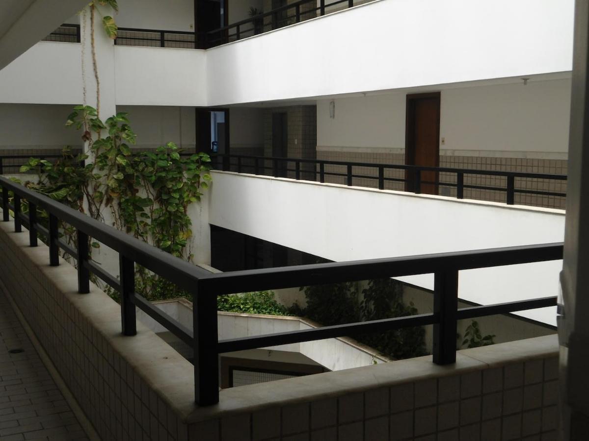 Apartamento Na Orla Da Pituba Salvador